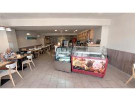Local En venta en Avinguda Menorca - Sínia Costabella, Maó photo 0