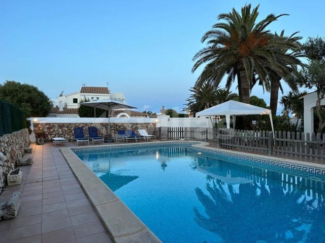 Casa En venta en Cala'N Bosch, Ciutadella photo 0