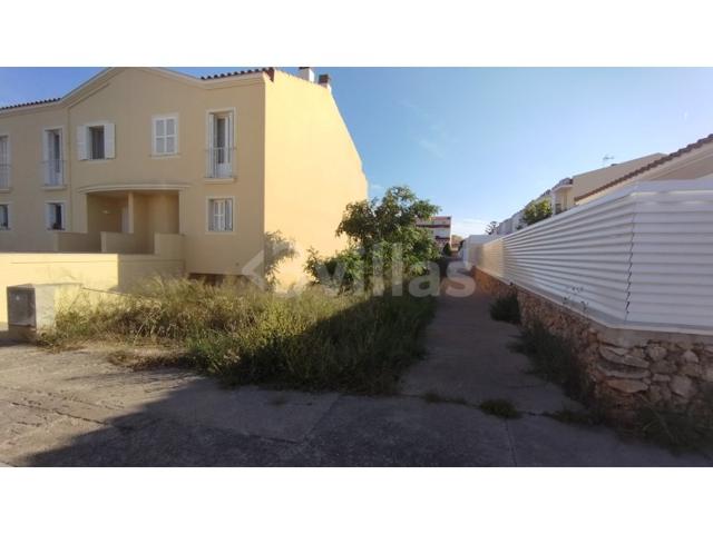 Terrenos Edificables En venta en Avinguda Menorca - Sínia Costabella, Maó photo 0