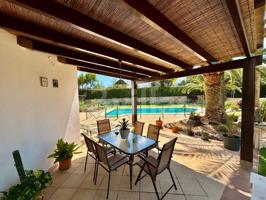 Casa De Campo En venta en Es Castell photo 0
