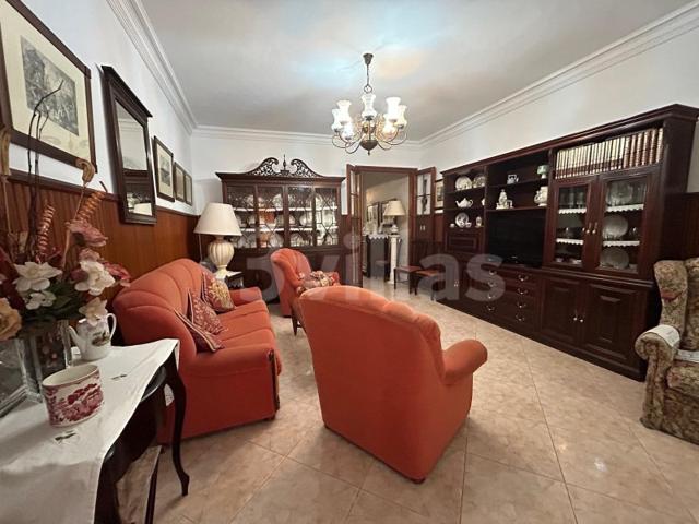 Casa En venta en Ciutadella De Menorca photo 0