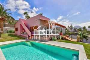 Se alquila increible villa en Armeñime con piscina privada photo 0