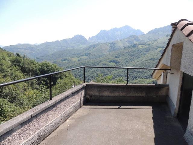 CASA DE CAMPO EN BRAÑAVIEJA- LAVIANA( ASTURIAS) photo 0