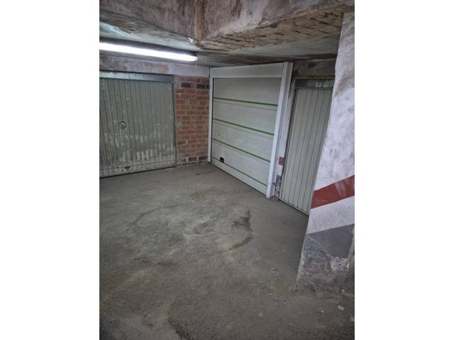 PLAZA DE GARAJE CERRADA EN POLA DE LAVIANA photo 0