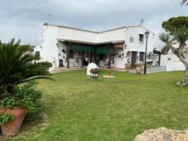 MAGNIFICO CHALET EN CHICLANA photo 0