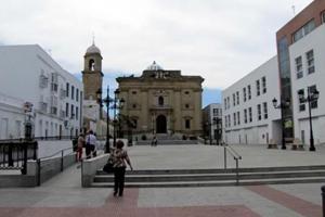 PLAZA DE GARAJE EN VENTA, JUNTO PLAZA MAYOR EN EL CENTRO DE CHICLANA photo 0