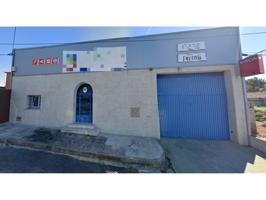 Nave comercial en venta en Boiro photo 0