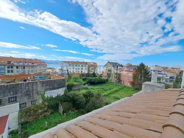 Piso en venta en Carril (Casco Urbano) photo 0