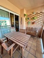 Piso reformado con terraza y parking en Martorell photo 0