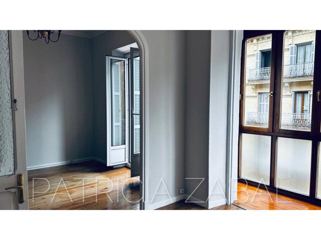 PISO EN ALQUILER DE LARGA DURACIÓN EN REYES CATOLICOS, DONOSTIA photo 0