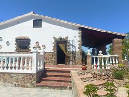Finca de estilo rustico a tan solo 5 minutos de Alhaurin el Grande. photo 0