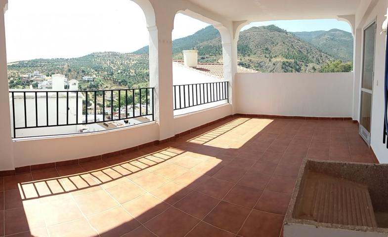 Casa De Pueblo En venta en Tolox, Tolox photo 0