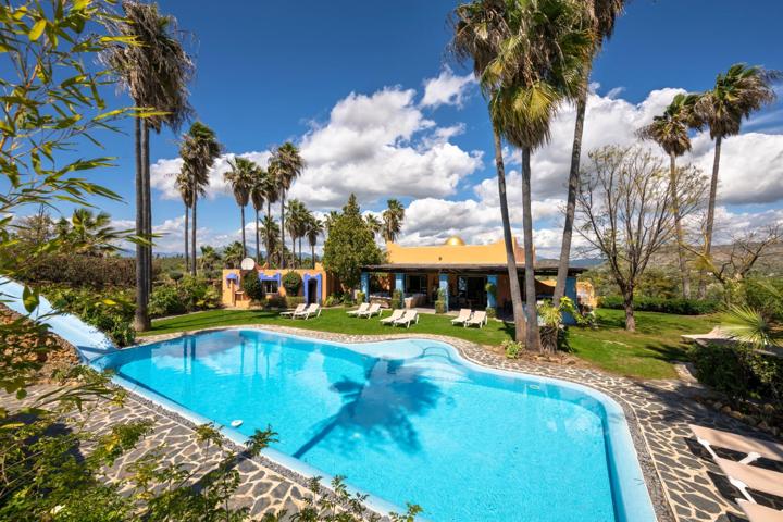 LUJOSA FINCA DE ESTILO ANDALUZ A UNOS MINUTOS DE ALHAURIN EL GRANDE IDEAL PARA ALQUILER VACACIONAL photo 0