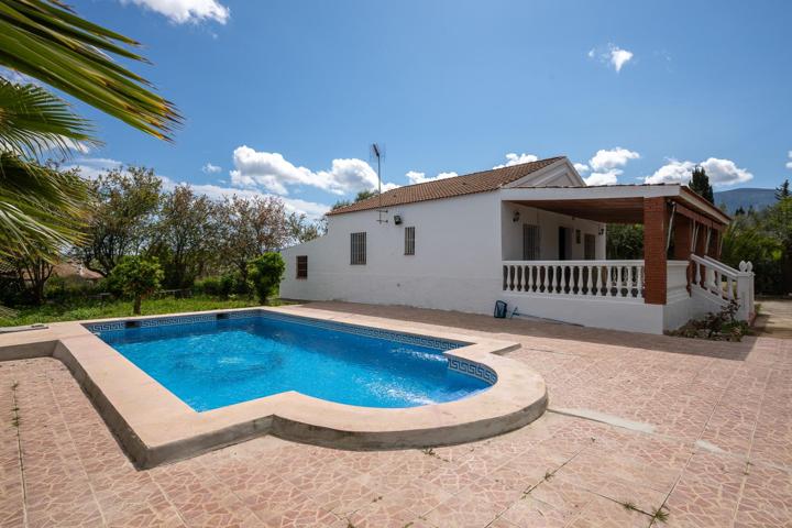 Casa de campo a las afueras de Alhaurin con piscina privada. photo 0