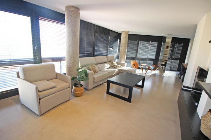 Piso de diseño de alto standing de 180 m2 en pleno centro de Alicante photo 0