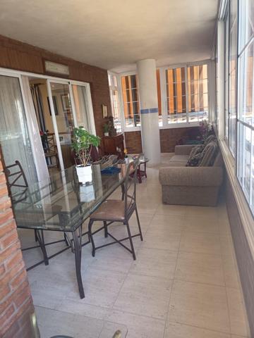 Piso 4 dormitorios, Miriam Blasco (Alicante) photo 0