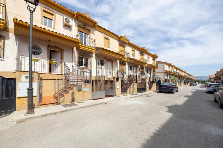 Maravillosa casa en Cijuela con piscina propia . photo 0