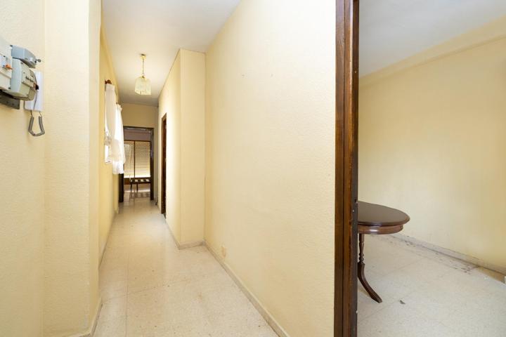 Acogedor Piso en Iznalloz - Oportunidad Única a un Precio Inmejorable photo 0