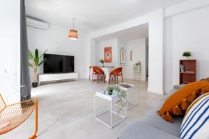 🏙️ Piso amplio y luminoso en Camino de Ronda, junto a las Flores – Ubicación inmejorable en Granada photo 0