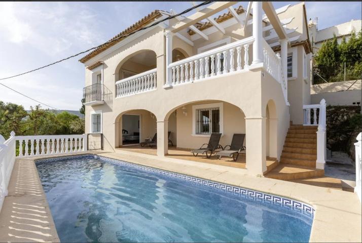 Villa En venta en Jávea-Xàbia photo 0