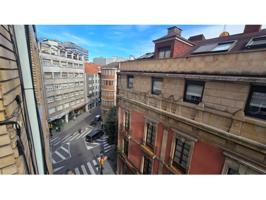 Piso En venta en Barrio Del Centro, Gijón photo 0
