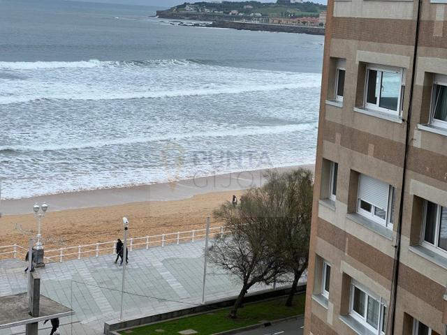 Piso En venta en La Arena, Gijón photo 0