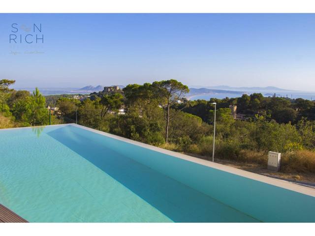 Espectacular Villa Estilo contemporánea con Vistas Mar e Islas Medas photo 0