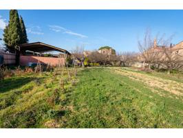 Masia en venta en La Bisbal d'Empordà photo 0