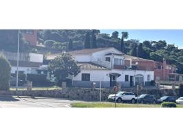 Begur Céntrica-Excelente Oportunidad :Finca Familiar con 5 Viviendas photo 0