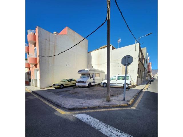 SOLAR EN EL CRUCE DE ARINAGA photo 0