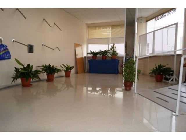 LOCAL (112M2). 3 ESCAP. FACILIDADES DE PAGO, ALQUILER OP-COMPRA. photo 0