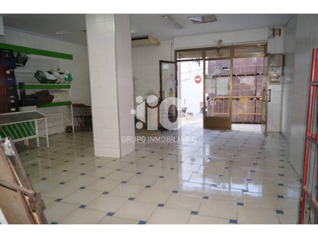 LOCAL COMERCIAL ADAP. PARA SUPERMERCADO, CAMARA FRIGORIFICA BAÑO, OFICINA. photo 0