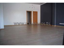 LOCAL COMERCIAL DE 70M2 CON ESCAPARATE A LA CALLE photo 0