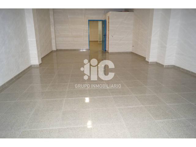 LOCAL COMERCIAL, ( 125 M2 ), ZONA AVD. PADRE VILLOSLADA photo 0
