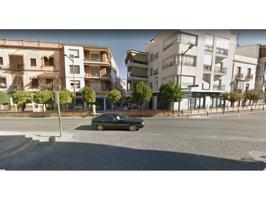 LOCAL COMERCIAL DE 150M2 + GRAN ESCAPARATE photo 0