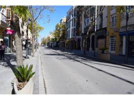 Local comercial en venta en Baena photo 0