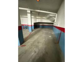 GRAN PARKING PARA TRES COCHES. photo 0