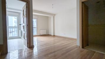 Piso En venta en Centro, Torrelavega photo 0