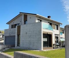 Unifamiliar En venta en Alisal - Cazoña - San Román, Santander photo 0