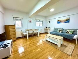 Piso con encanto reformado, junto a las playas y Universidades de Santander photo 0