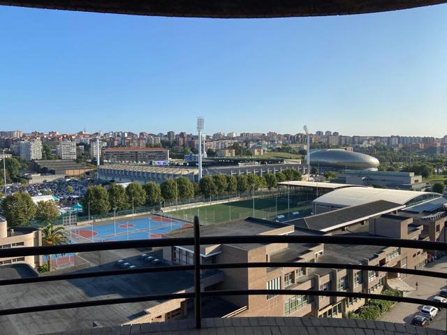 FABULOSA VIVIENDA EN PLENO CORAZON DEL SARDINERO photo 0