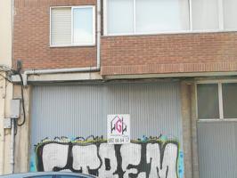 Local en alquiler en Plaza Vega-San Pedro de Cardeña photo 0