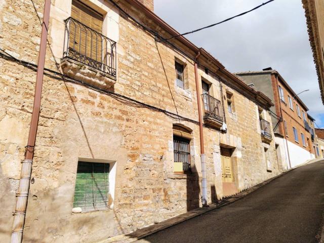 Casa en venta en Santa María del Campo photo 0