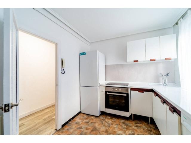 Apartamento en alquiler en Centro(09005) photo 0