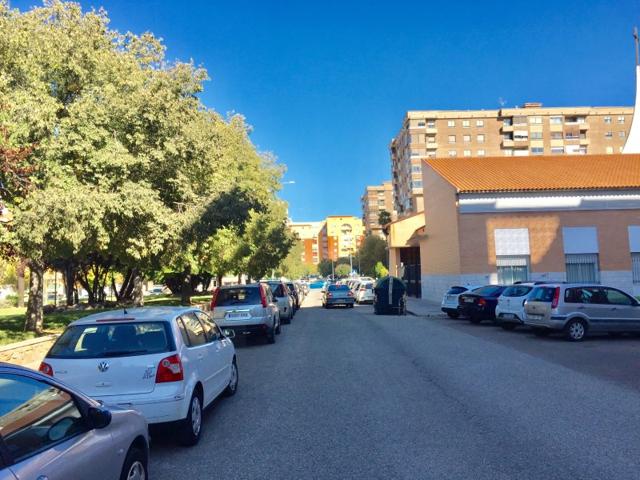 Parking En venta en Badajoz photo 0