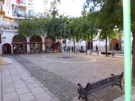 Local En venta en Badajoz photo 0