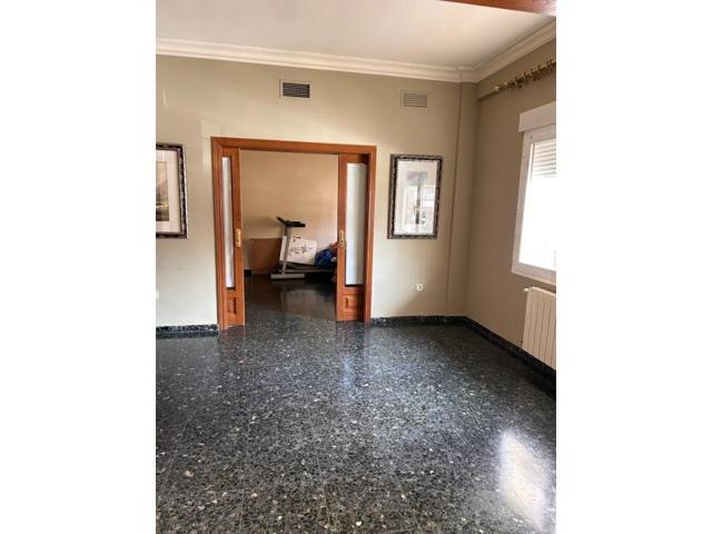 Piso En venta en Badajoz photo 0