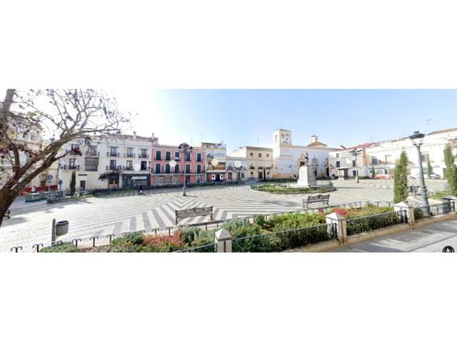 Local En venta en Badajoz photo 0