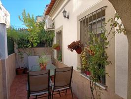 Casa En venta en Badajoz photo 0