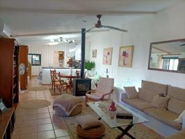 Casa De Campo En venta en Badajoz photo 0